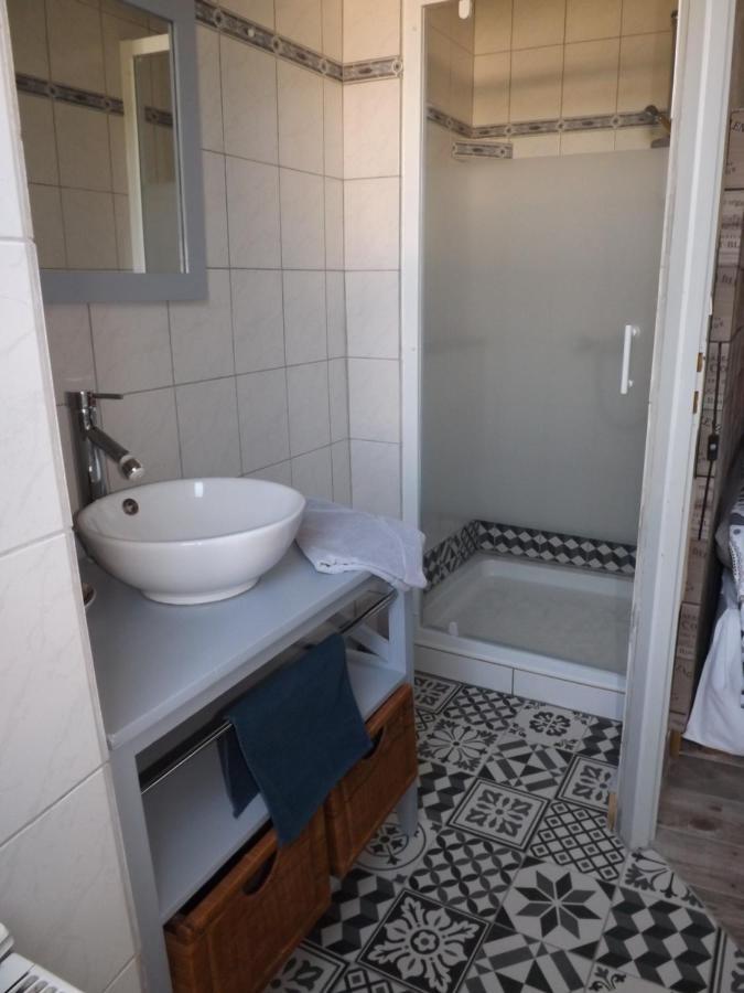 La Girondine Bed & Breakfast Galgon Dış mekan fotoğraf