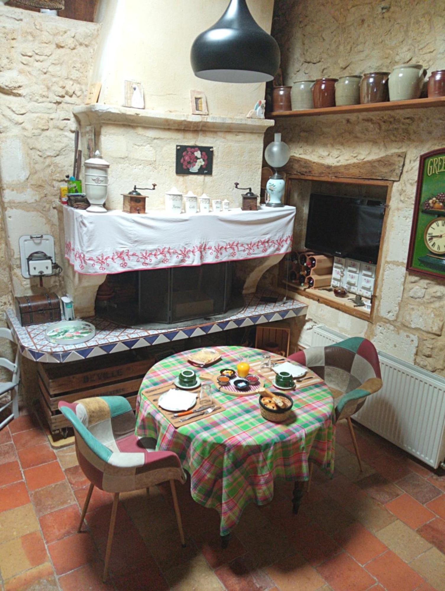 La Girondine Bed & Breakfast Galgon Dış mekan fotoğraf